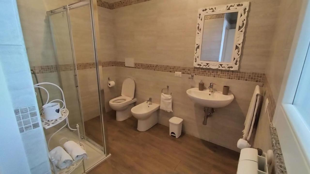 Ferienwohnung La Casa Di Sopra Martano Exterior foto